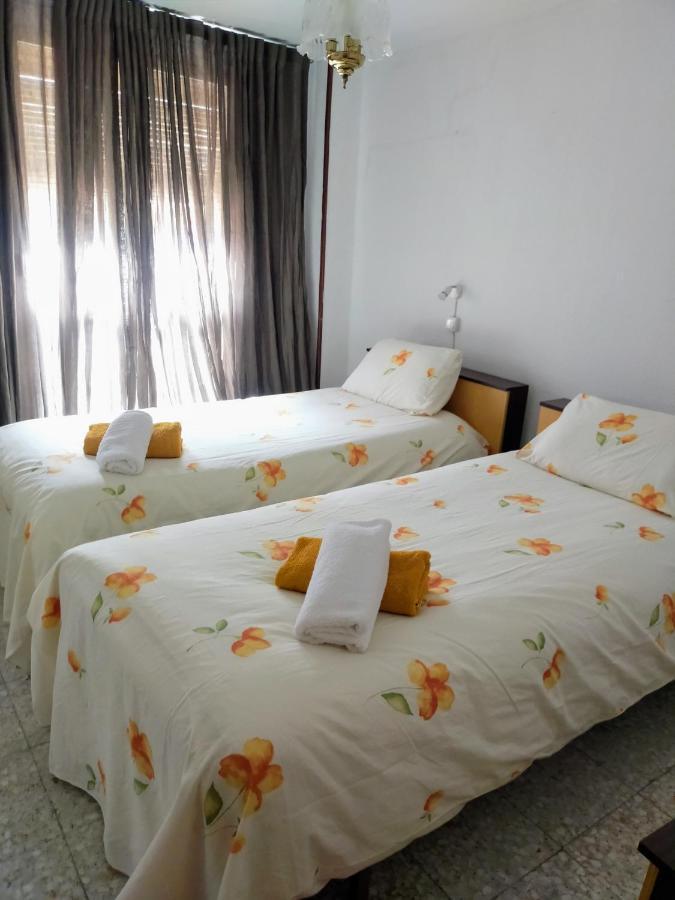Habitaciones Valen Сарагоса Екстер'єр фото