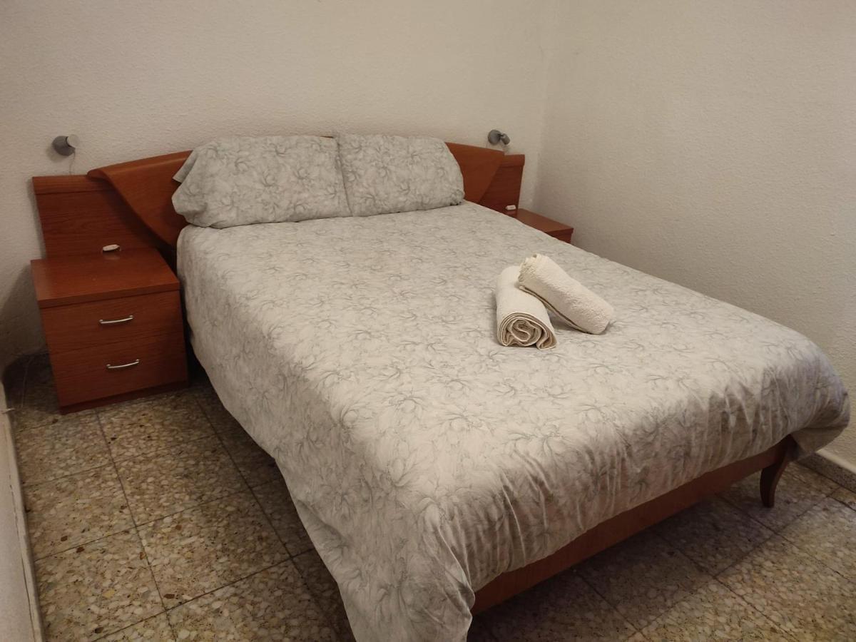Habitaciones Valen Сарагоса Екстер'єр фото